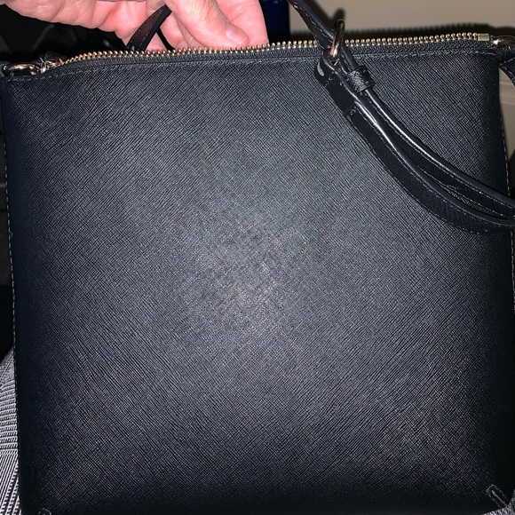 Kate Spade Crossbody Bag reg $220 - Picture 3 of 4